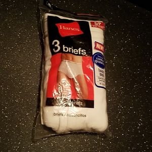 New!  Hanes 3 briefs s/p white